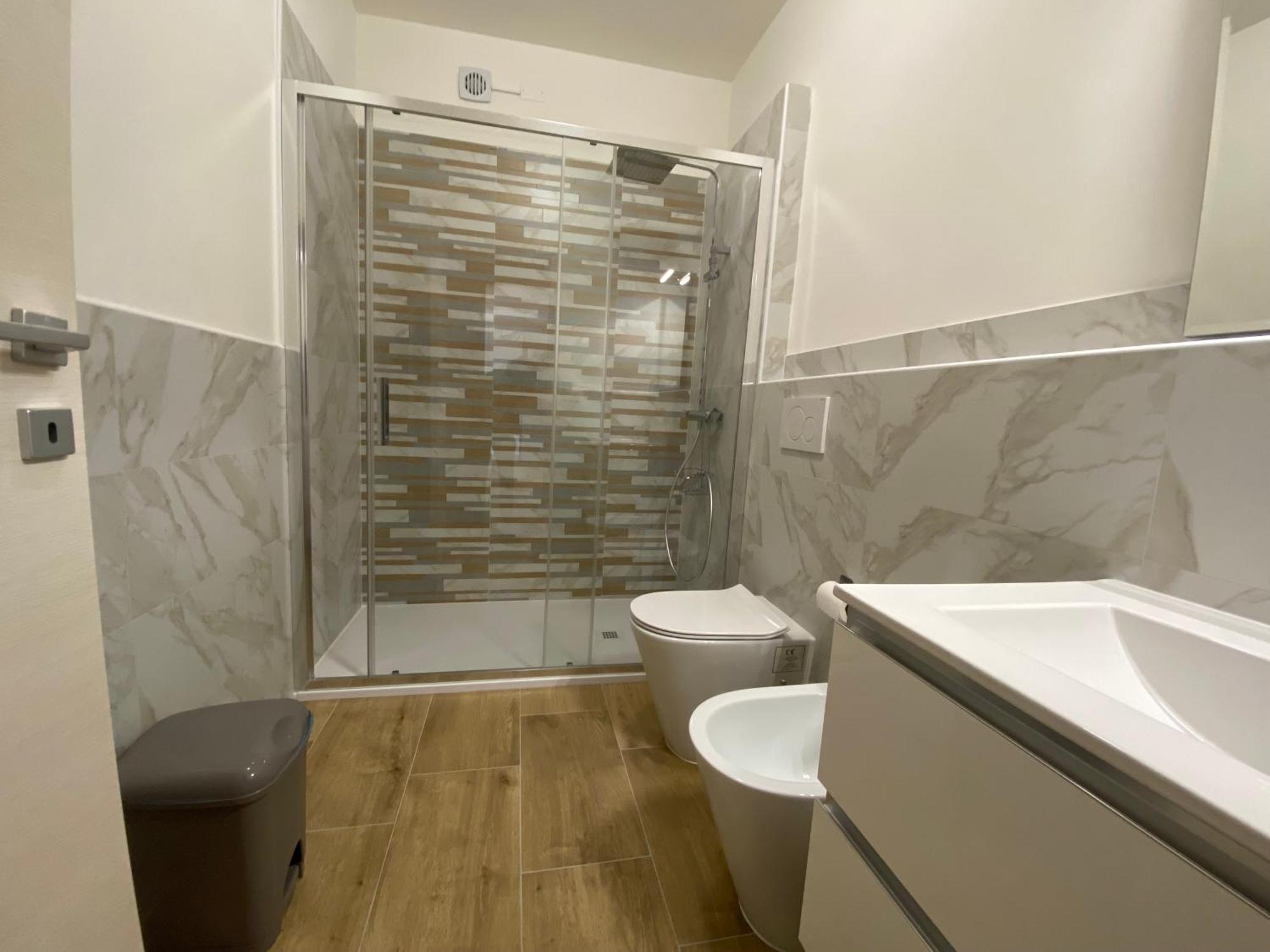 Avantgard Rooms Skyline Retreat Болоня Екстериор снимка